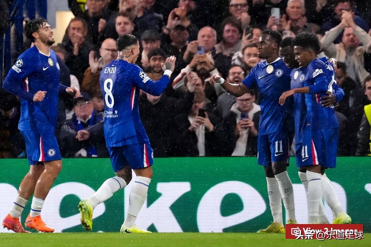 关键时刻突围战来临,阿贾克斯围绕德国杯强势反弹,目标明确,轮换策略成焦点的简单介绍 关键时刻突围战来临,阿贾克斯围绕德国杯强势反弹,目标明确,轮换策略成焦点的简单介绍