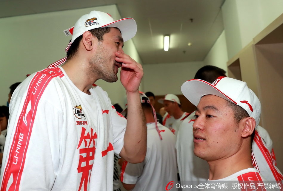 开元app-印第安纳步行者训练开放日，赛后强势反弹引欢呼，CBA常规赛在即，更衣室氛围转暖的简单介绍