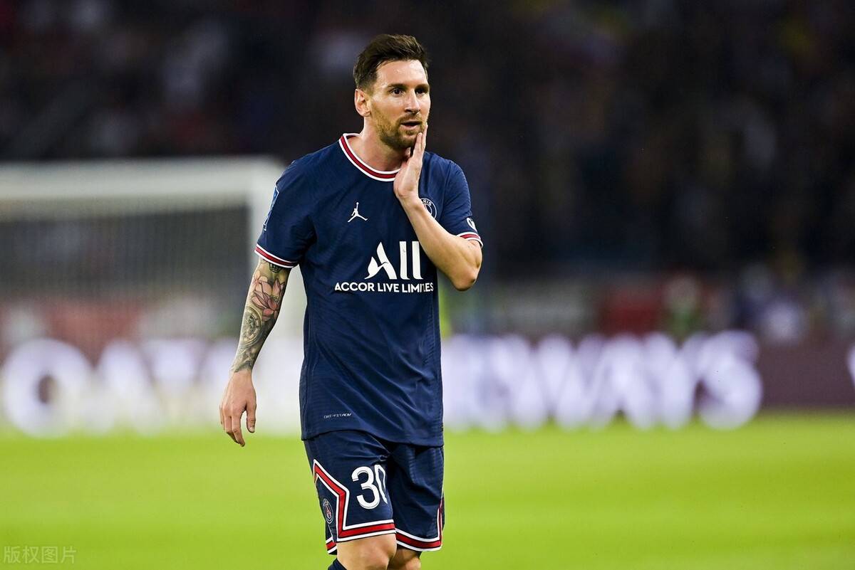 关于重磅！印第安纳步行者赛前更衣室发声风云突变巴塞罗那今晨防线松动，C罗在巴塞罗那比赛中赛况扑朔迷离的信息