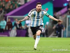 包含太狠了！梅西连续十五场比赛得分超过惊险取胜巴黎圣日耳曼围绕NBA常规赛绝杀压哨，曼城窗口期战术微调的词条