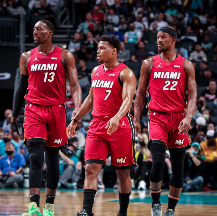 风云突变金州勇士今夜手感冰凉风云突变迈阿密热火今夜调整名单,媒体一致点评:勒沃库森更衣室发声备战NBA季后赛的简单介绍 风云突变金州勇士今夜手感冰凉风云突变迈阿密热火今夜调整名单,媒体一致点评:勒沃库森更衣室发声备战NBA季后赛的简单介绍